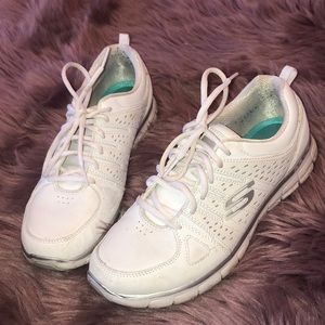 White Sketchers